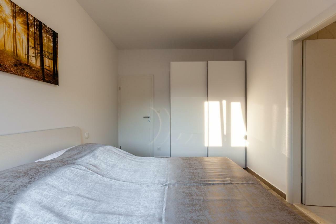 Luxury Villa Aria, Apartment Trogir Exteriör bild