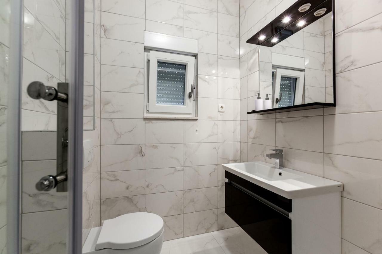 Luxury Villa Aria, Apartment Trogir Exteriör bild